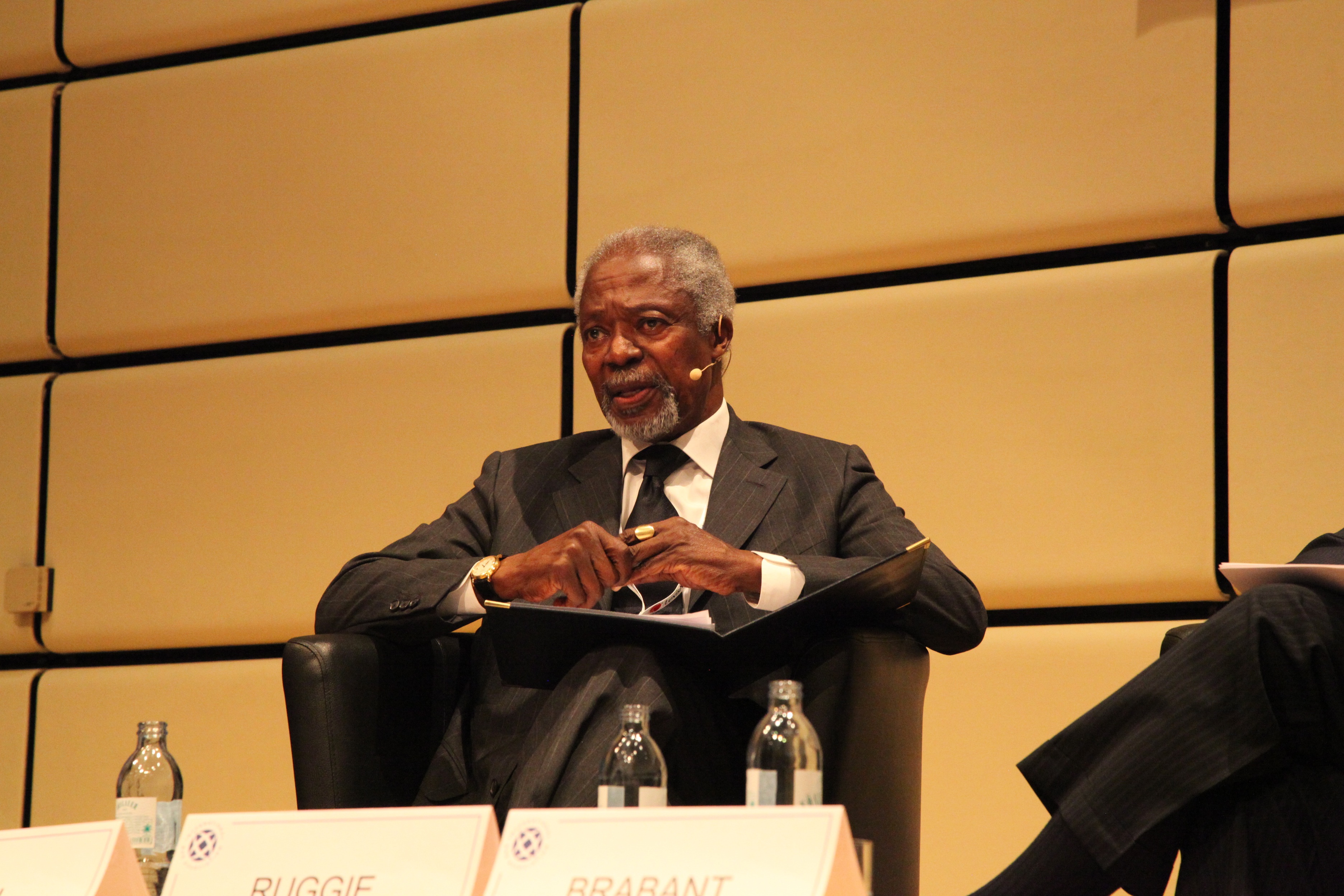 Annan: lawyers have a higher calling than just business